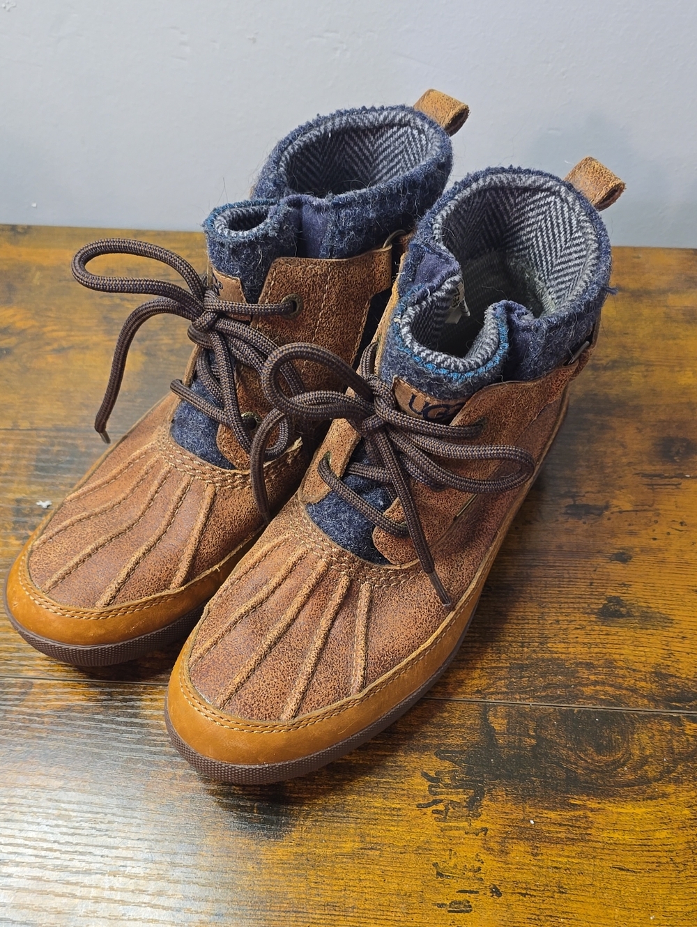 ​UGG Wynton Waterproof Leather Boiled Wool Winter Boots Chestnut Navy 7